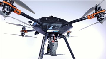 Itävalta kehittää hiilikuituvalokuvausdroneja